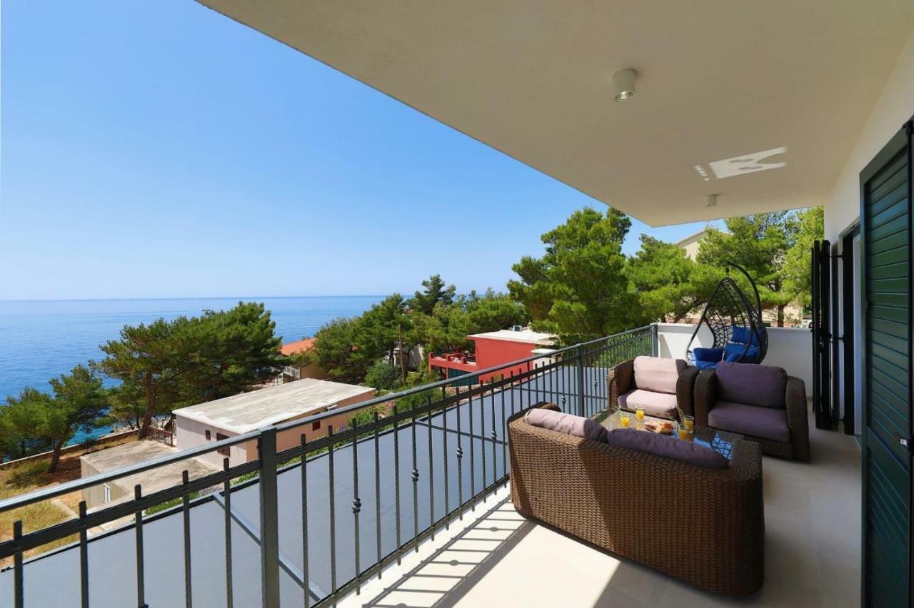 Redstone Luxury Apartments Sveta Nedelja  Dış mekan fotoğraf