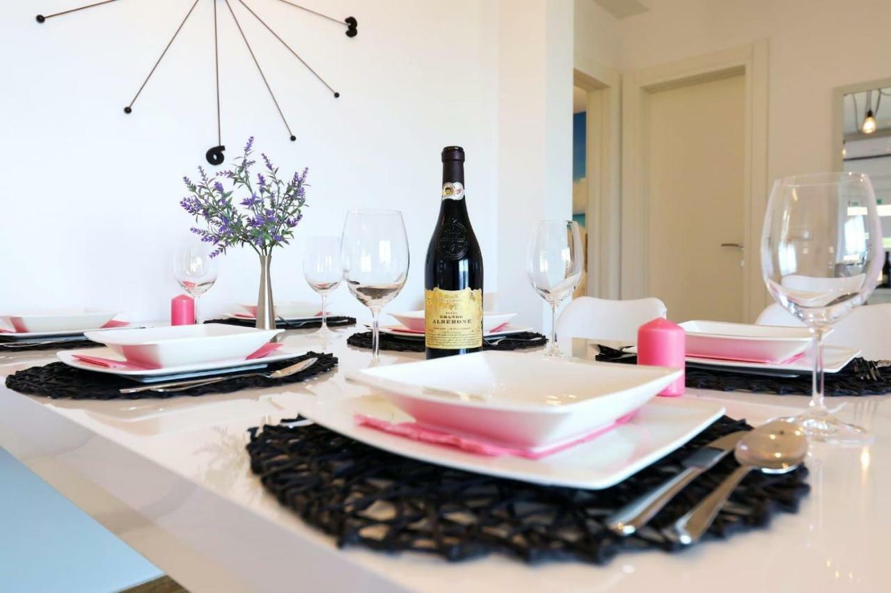 Redstone Luxury Apartments Sveta Nedelja  Dış mekan fotoğraf