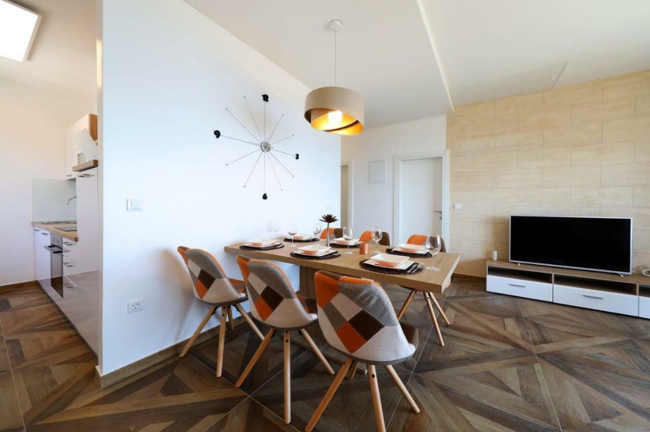 Redstone Luxury Apartments Sveta Nedelja  Dış mekan fotoğraf