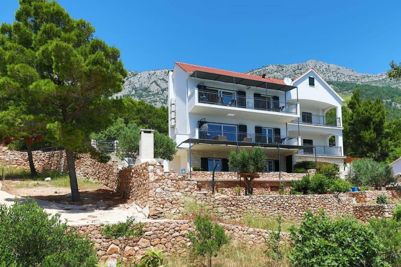 Redstone Luxury Apartments Sveta Nedelja  Dış mekan fotoğraf