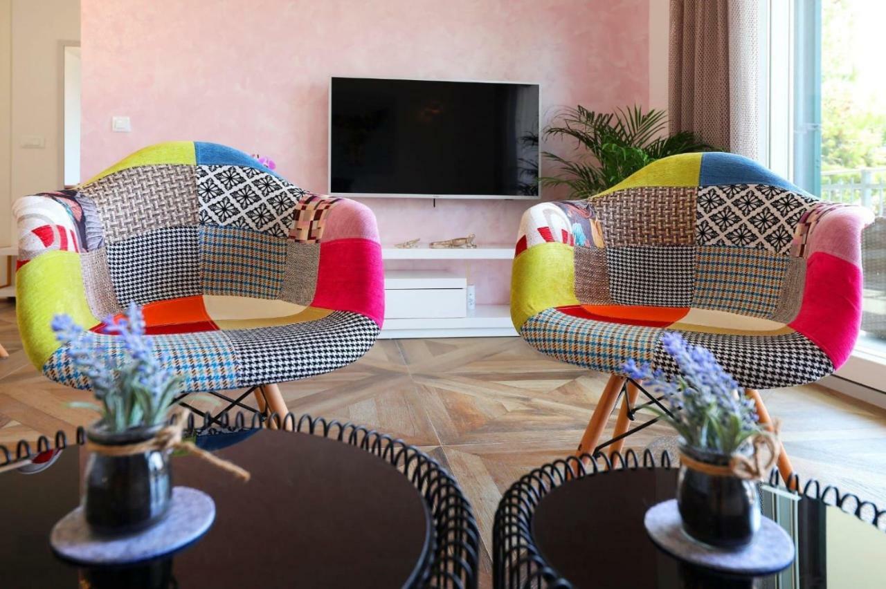 Redstone Luxury Apartments Sveta Nedelja  Dış mekan fotoğraf