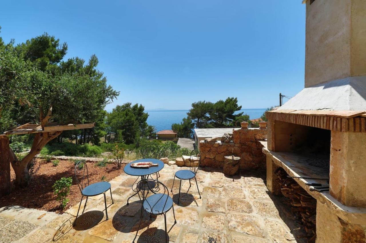 Redstone Luxury Apartments Sveta Nedelja  Dış mekan fotoğraf